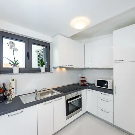 Apartments Menalo Zaton  Extérieur photo