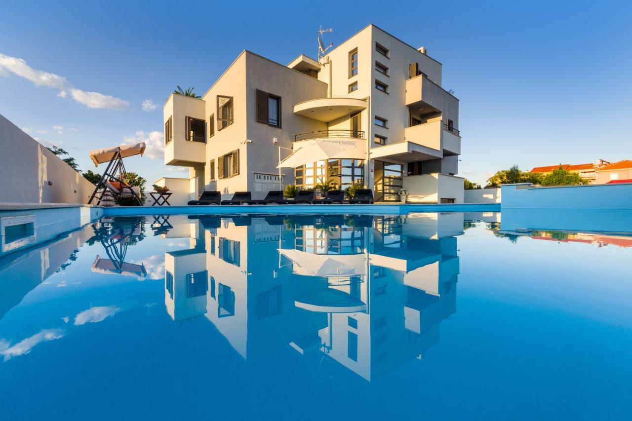 Menalo Appartement *